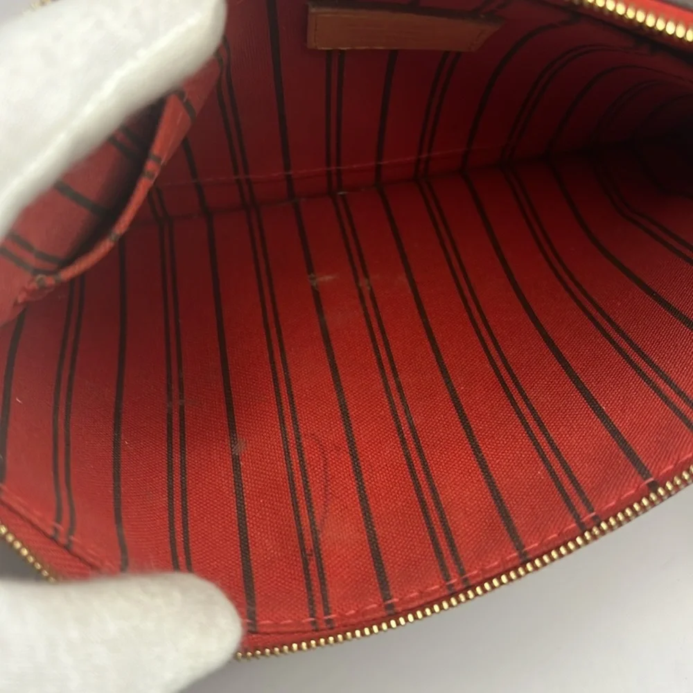 Louis Vuitton Neverfull Pochette Monogram Cherry - Picture 11 of 15